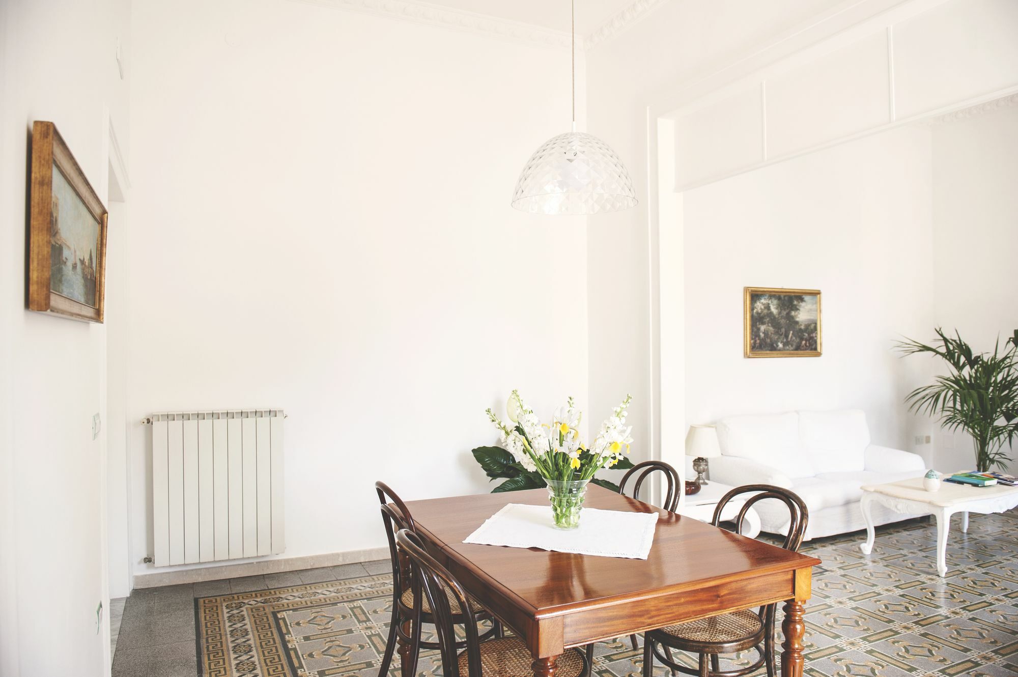 Nei Paraggi Salernes Extérieur photo